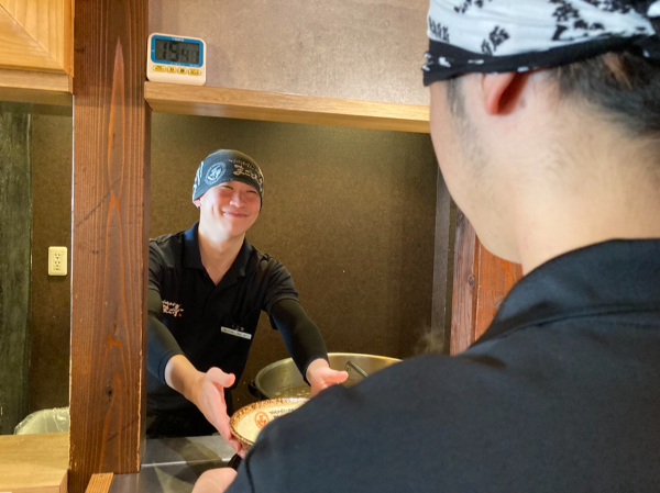 お客様を想うスタッフこそ企業⼒