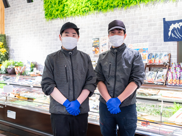 【契約社員:スーパーの鮮魚部門スタッフ/北海市場 屯田店】未経験からの挑戦も全力サポート◎暑い日に嬉しい!ドリンク支給★≪札幌市外への転勤なし&転勤は話し合いで決定≫