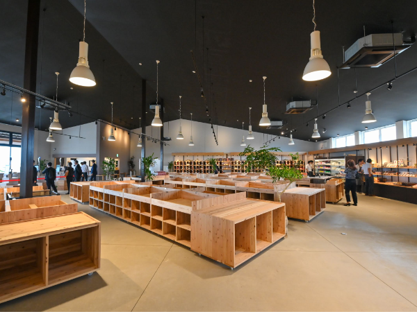 山梨を代表する、新しい施設で働く