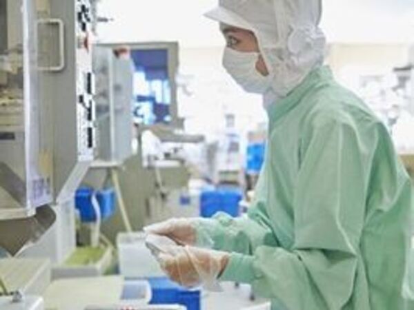 ＜T-013/津市/長期＞　20～40代の男女スタッフが活躍中！コンビニ商品の製造スタッフ♪