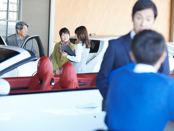 【BeMax本店】自動車営業 ~トヨタディーラー/年間休日112日!残業少な目でプライベートも充実!賞与年2回!