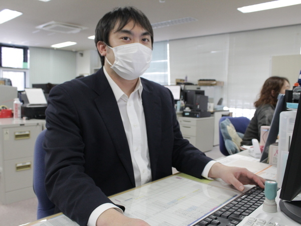 【正社員/社内SEスタッフ】運用・保守メイン、IT経験1年以上必須/オペレーター経験も活かせる◎スキルアップ可能