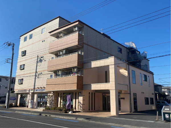 シニア賃貸マンション併設の飲食店調理スタッフ(パート)