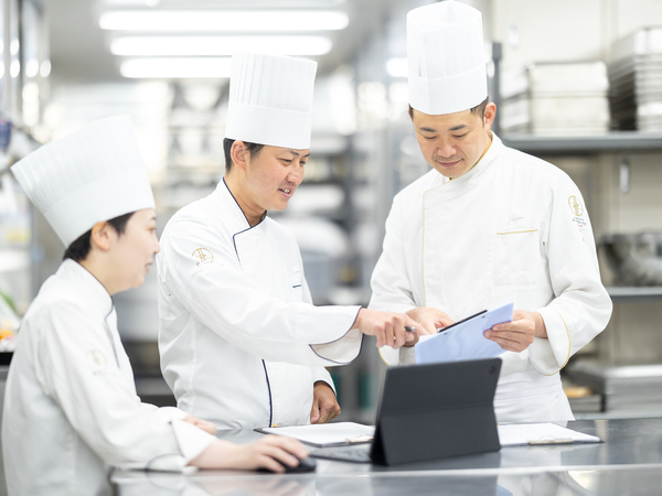【熱海/調理スタッフ募集】2026年8月新店開業予定のリゾートホテル熱海【仮名】!一緒に立ち上げてくださる方募集!