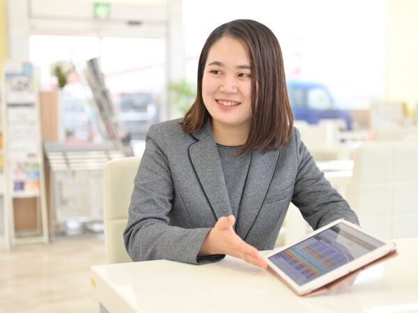 有休取得推進中／育児休職取得率100％／接客事務受付スタッフ／創業70周年／未経験歓迎／販売ノルマなし／２０代３０代活躍中／　