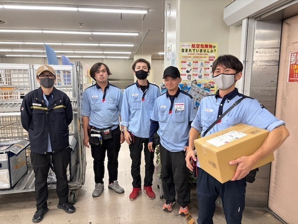 ＜配達エリア/渋谷区＞【軽貨物配送ドライバー｜業務委託】◆業界では珍しい不在手当を実現◆未経験でも大歓迎◆性別・年齢・学歴も不問！◆必要なのは普通免許のみ◆同乗研修＆座学研修あり◆寮完備・ロイヤリティ０％！