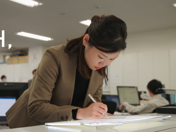 注文住宅の設計職／安定G企業／完全週休2日制／風通しの良い社風／安心の評価制度／千葉県千葉市