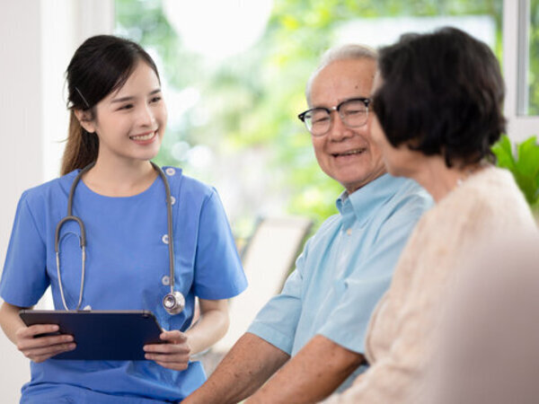 ・【神戸市中央区/訪問看護師】土日休みの完全週休2日制！誕生日イベント、BBQ、バスツアー等あり！小さなお子様が居る方も働き易い環境です！・