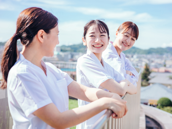 私たちについて