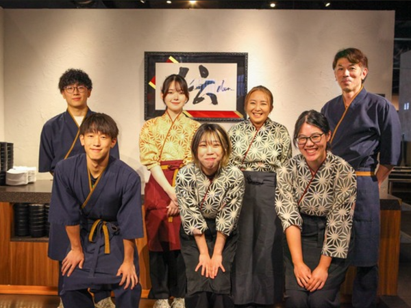 店長やマネジメント経験を活かせる職場です! 他にも異業態や店舗が多くあり、学びも多い環境です