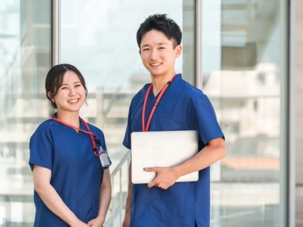 【日高市】総合病院前の店舗☆年間休日120日以上でプライベートも大切にできる環境！