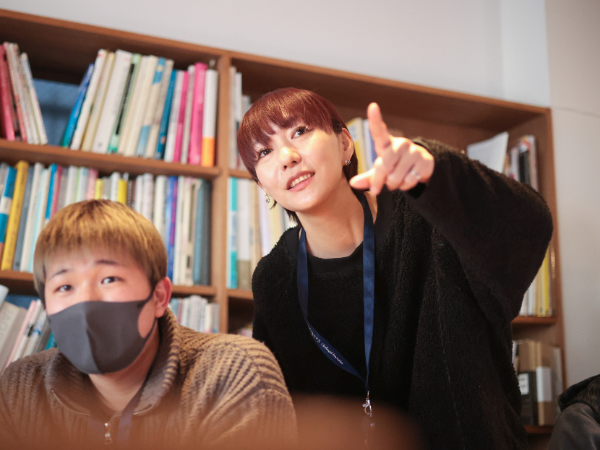 Q.職場の雰囲気について教えてください