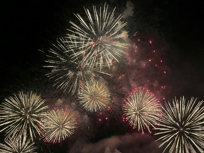 有給を使って、10年ぶりに地元花火大会へ！（前田）