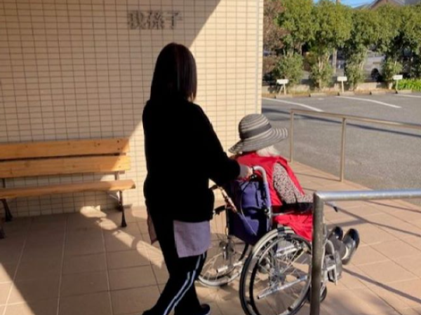 より質の高いサービスを提供するために、あなたの力を貸してください。