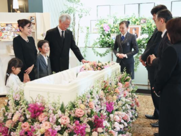 ●○人生で大切な瞬間に携われるお仕事○●