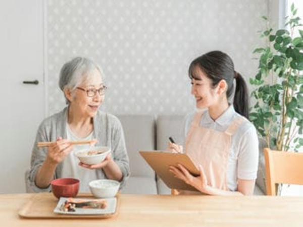 ≪定年65歳◎≫マイカー通勤OK！調理業務なし！