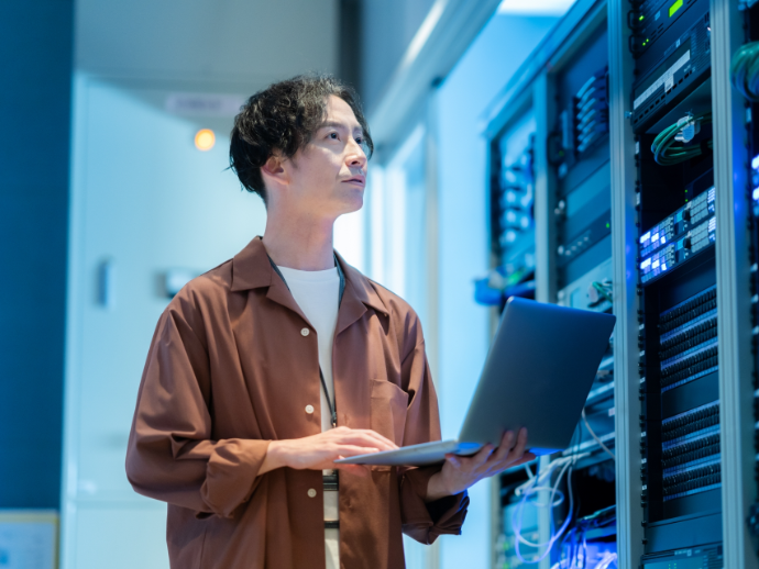 「ITエンジニアに未経験で転職したい20代へ。準備より先に決めること」