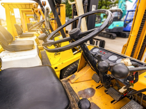 20代、30代、40代が工場作業員として活躍中です。大手企業で長期の安心就業！中高年からの転職も歓迎の職場です