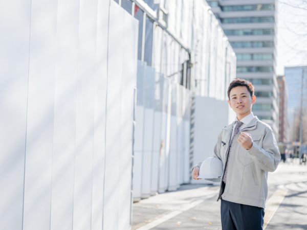 20代・30代・40代の男性・女性が活躍中の部署です。

5名の、「現象をデジタルで再現すること」「納得しきるまで課題を追求すること」にこだわる研究者気質のメンバーが活躍中！