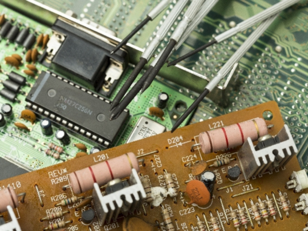 プリント基板の実装・組立