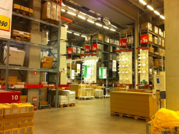 20代・30代の男性・女性がともに活躍中

難しい作業は無く、未経験でも始めやすい工場ワークです