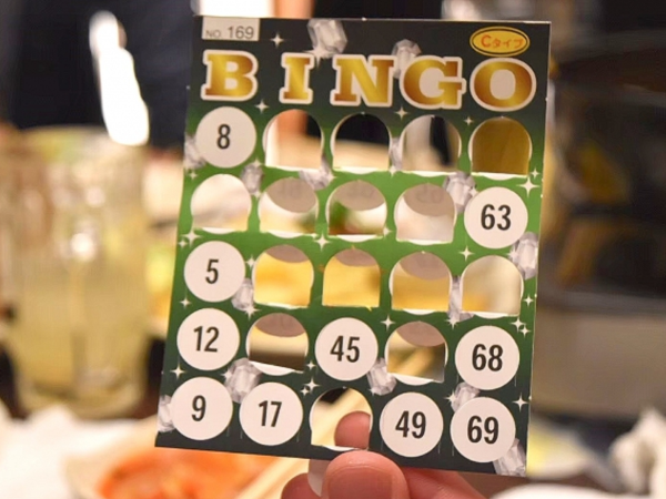 スタッフにも大人気！年に1度の豪華賞品が当たる楽しいビンゴ大会♪