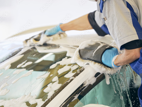 洗車・車の回送（ドライバー）/未経験・ブランクOK/幅広い年齢層が活躍