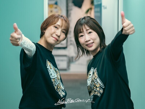 髪色・髪型自由！ 
ネイル・ピアスOK！