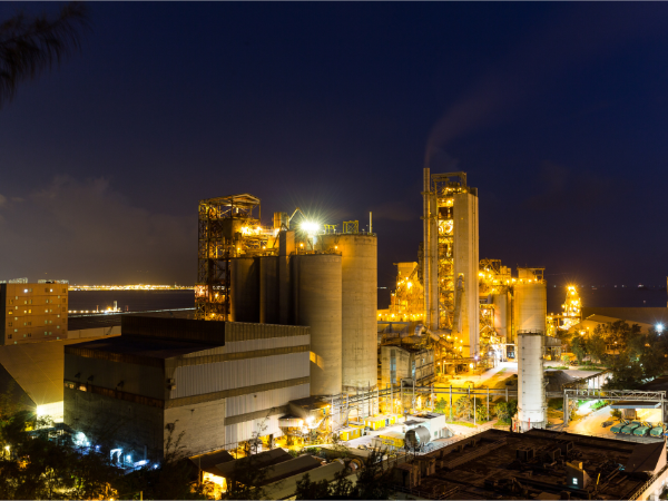 自分で時間を選んではたらく！無理なく続く工場警備のおしごと。