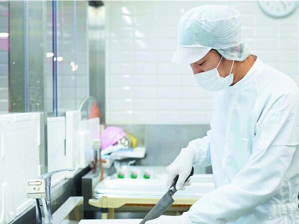 食品スーパーマーケット食肉業務／安芸郡府中町／スパークこいこい市場