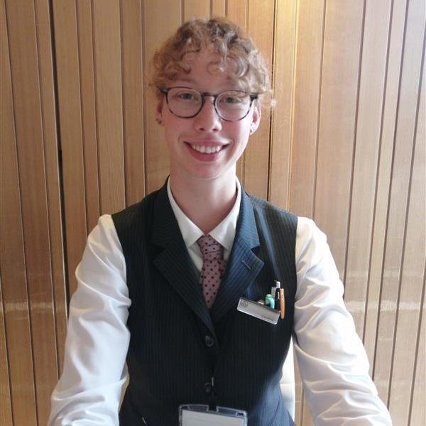 シャレーアイビーヒラフ/Caroline