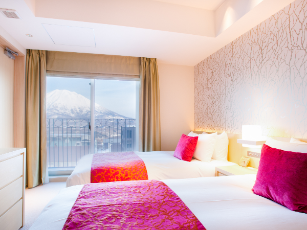 明るいコミュニケーションと
チームワークを重視します