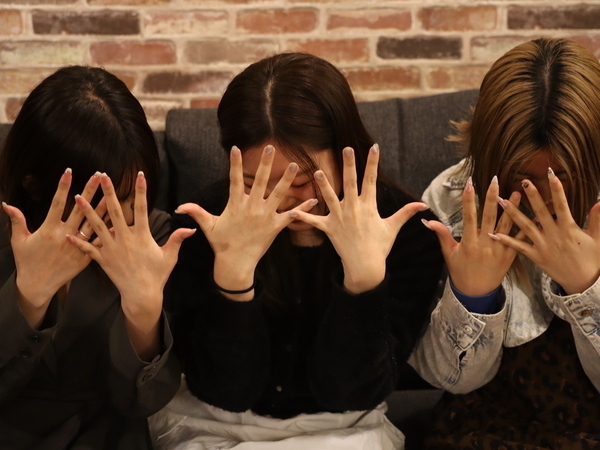 交通費月3万円まで、書籍購入補助も◎
地下鉄「新大阪駅」より徒歩1分！