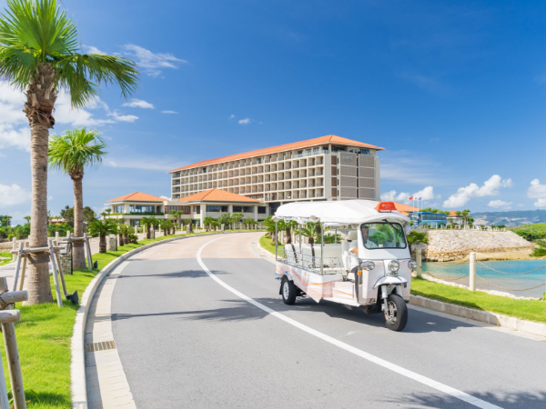 【沖縄県・恩納村】フロントオフィス★◎昇給年1回／賞与年2回／交通費全額支給／移住者大歓迎！寮完備（家具･家電付）