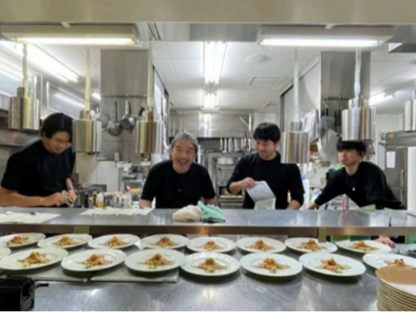 【岐阜・白川村】 寮完備・引っ越し手当/ UIターン歓迎!新生活を応援! 自然に囲まれた世界遺産・白川郷で“地域と育てるフレンチ”を。