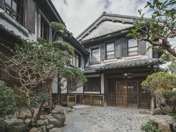 【長崎・長崎市】年休107日／残業代全額支給／安定企業が手がける話題のオーベルジュ『レストラン HAJIME』で、長崎の新たな食文化を創造する料理人を募集！