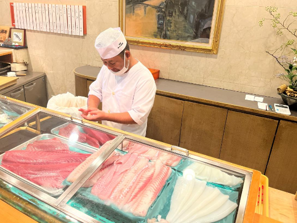 【寿司職人お試し就職支援事業対象】富山県で寿司職人として新たなステージへ！『浪花鮨』で技を磨きながら富山の食文化を満喫！◎夢の職人ライフを始めませんか？
