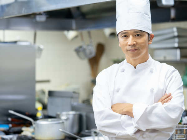 【東証プライム上場】料理長候補（福島）｜昇給賞与年2回・年間休日120日