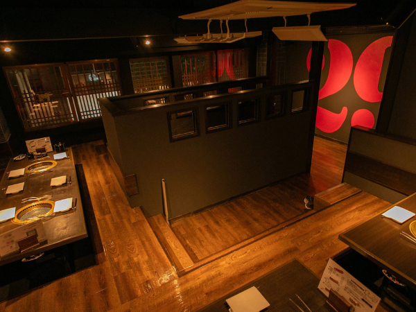 【新宿御苑】焼肉 29テラス 新宿御苑店の店長候補｜完全週休2日制｜年間休日105日｜昇給賞与あり