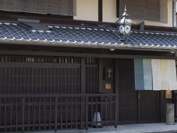 築120年もの歴史ある空間で和食の技術とおもてなしを学ぶ！完全予約制の鮨割烹で調理・キッチンスタッフを募集中！