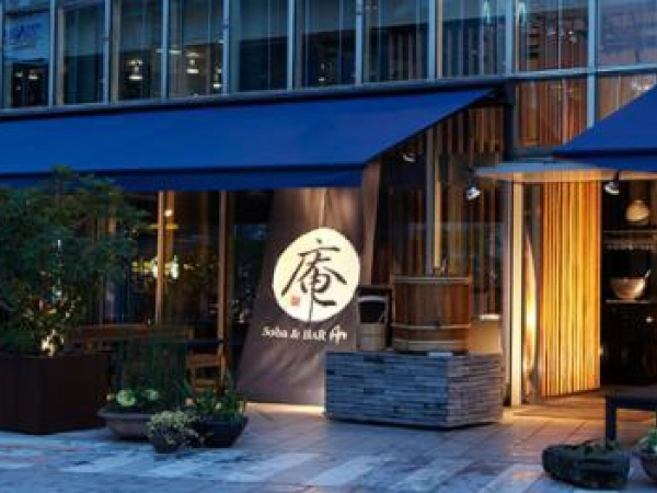 【赤坂見附】とんかつ & 焼鳥 Anマネージャー候補｜スタイリッシュ蕎麦屋｜上場企業