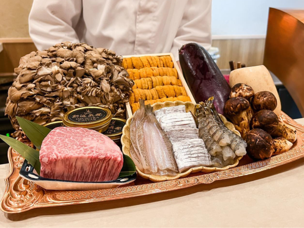 【人形町 天麩羅 新進気鋭】20代で月給40万以上！最速1年で店長・大将も叶います！ / 応募から内定まで1週間 / 経験者大歓迎 / 賞与年4回 / 年間10店舗以上出店 / 手当10種類以上