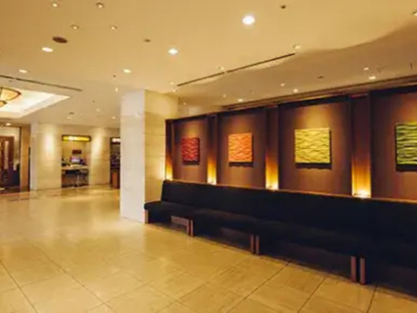 駅近ホテルレストランで調理スタッフ募集｜月給25万円以上