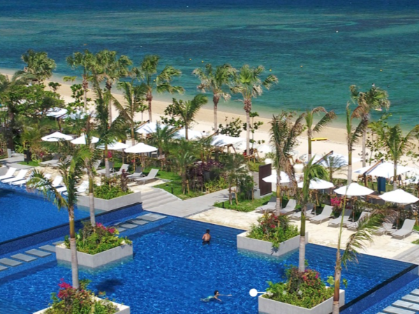 【沖縄・石垣島】\心機一転の島暮らし★未経験者も大歓迎!/石垣島リゾートホテルの洋食調理スタッフ募集!◎未経験者歓迎!寮完備!多彩なキャリアパスであなたの"挑戦"を応援します!