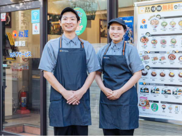 【未経験用求人】★2025/4/1より3年連続10%以上の給与改定！未経験から月収30万スタート★【業態選択可能★WEB面接1回／内定率60%】店長候補／"深夜勤務がない"業態積極採用中！／店長昇格後には本社勤務も目指せる！