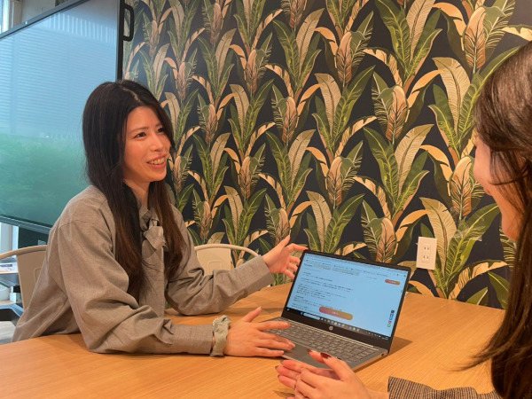 未経験20代活躍中！【ノルマなし】のキャリアサポーター◆給与25万/土日祝休/残業20時間以下