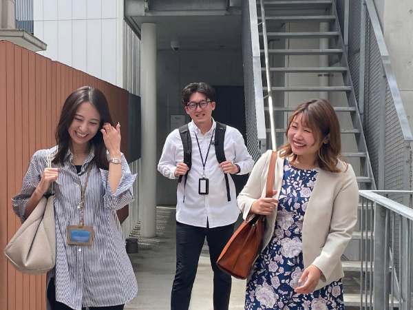 年休120日・完全土日祝休み/残業月15h程度【未経験からの内勤営業】