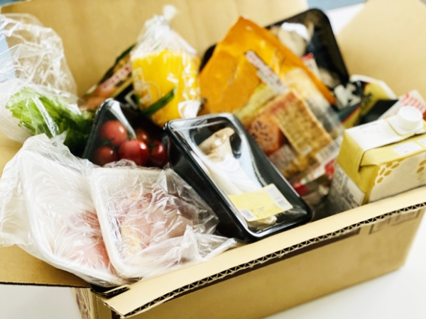 【ネットスーパーの配送スタッフ】正社員/年間休日121日/普通免許でOK!