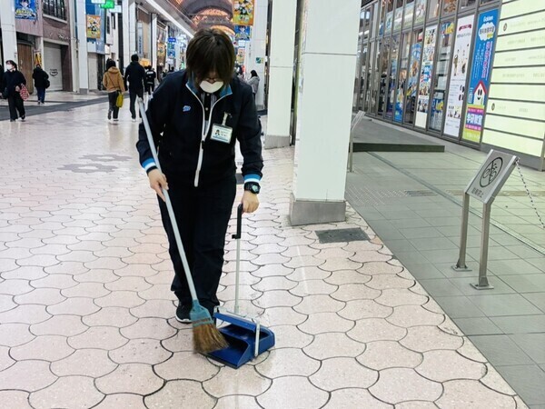 【アルバイト・パート】テナントビル共用部の清掃業務◆週3日夕方から/Wワーク歓迎/未経験歓迎