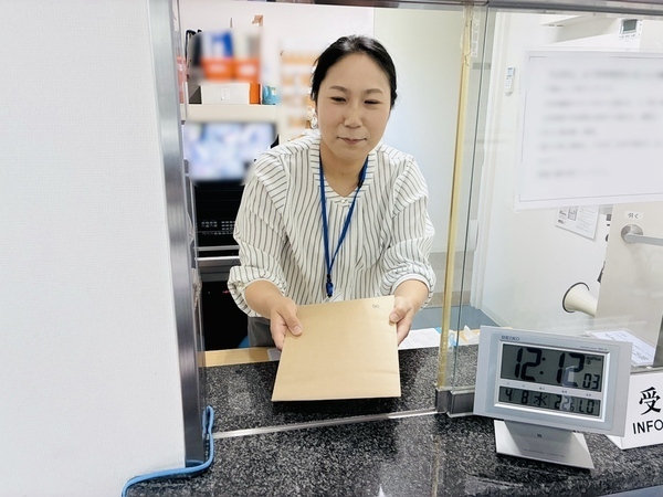 【正社員】女子寮の宿直管理人/月10日出勤/月収約18万/